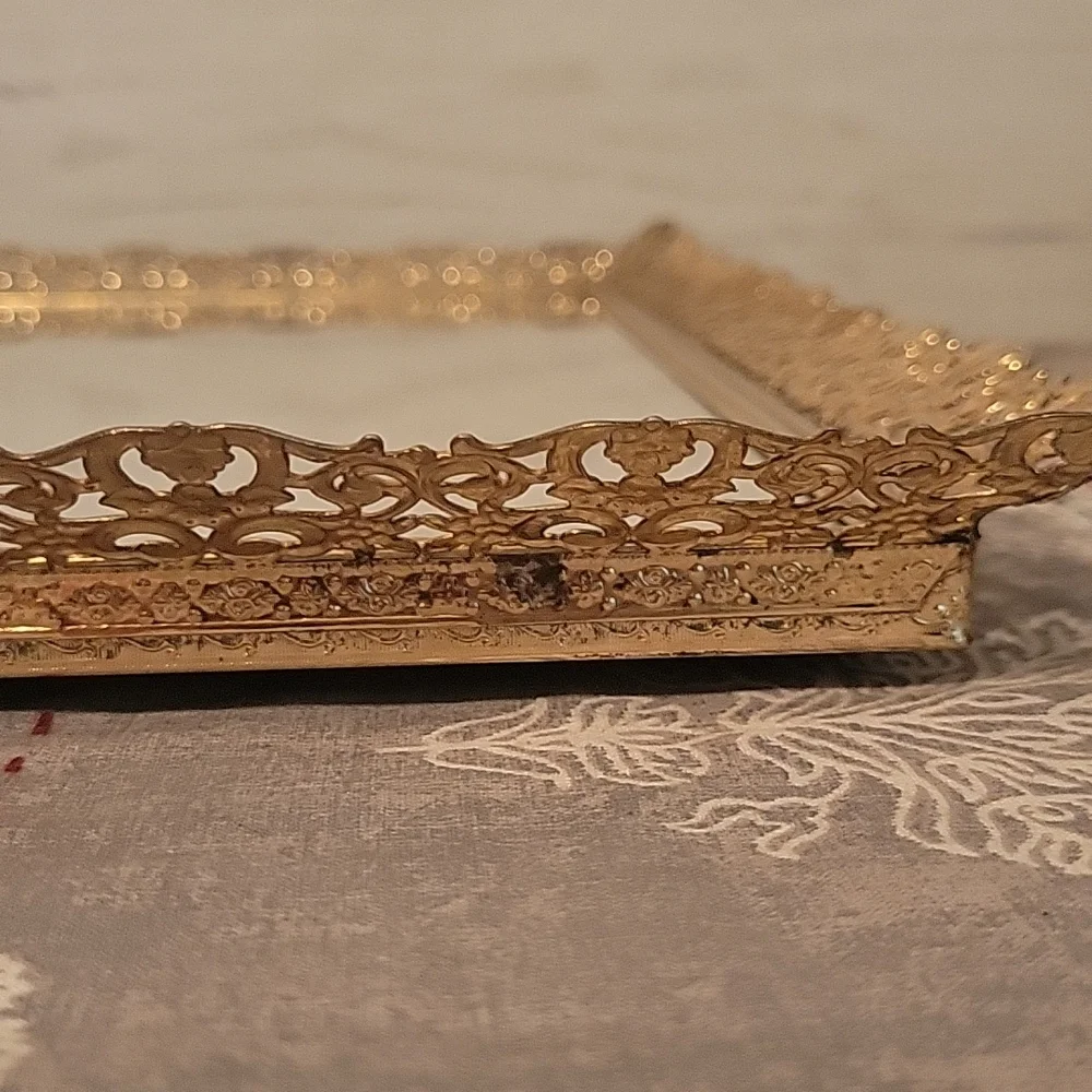 Vintage | Stunning Vanity Mirror Tray - Picture 9 of 12